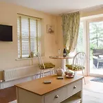 Woodside * Roxby